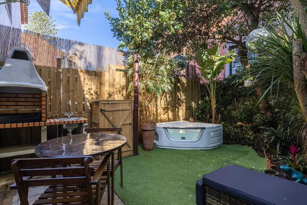 Unique Tiny Smart Home With Private Garden, Jacuzzi, Ps5, Cinema Projector - Sintra Wow Exteriör bild