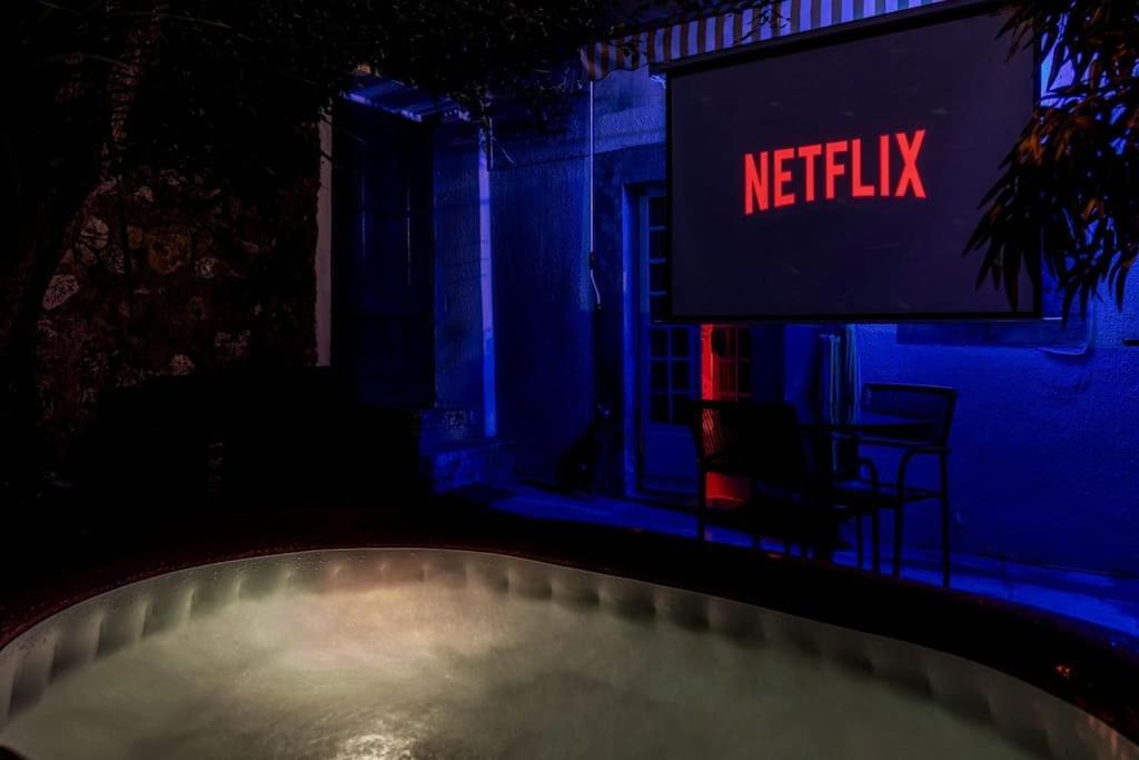 Unique Tiny Smart Home With Private Garden, Jacuzzi, Ps5, Cinema Projector - Sintra Wow Exteriör bild
